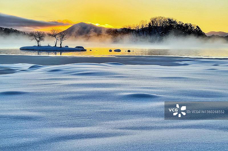裏磐梯初冬景色图片素材