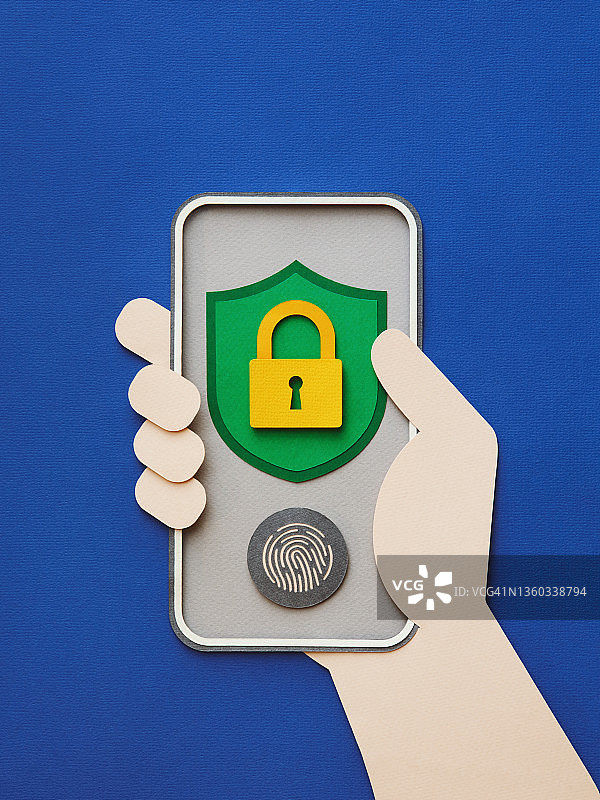 带有安全密钥锁的智能手机图片素材