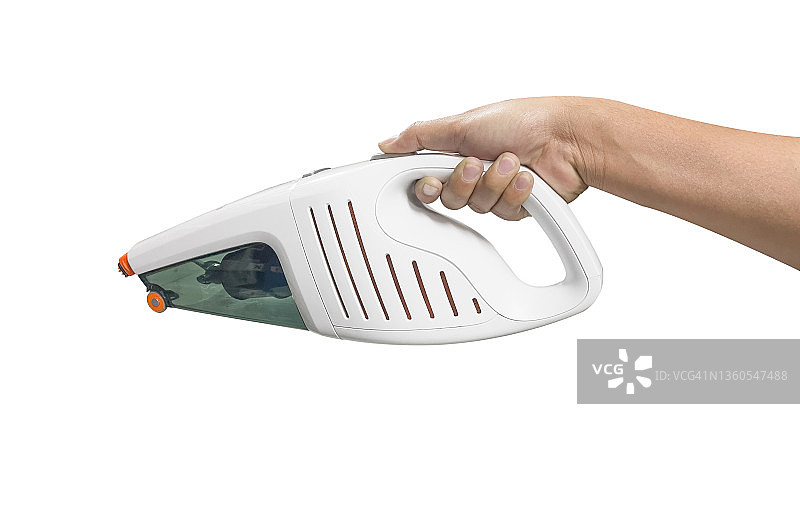 戴橡胶手套的男人手持无线真空吸尘器特写，白色背景图片素材