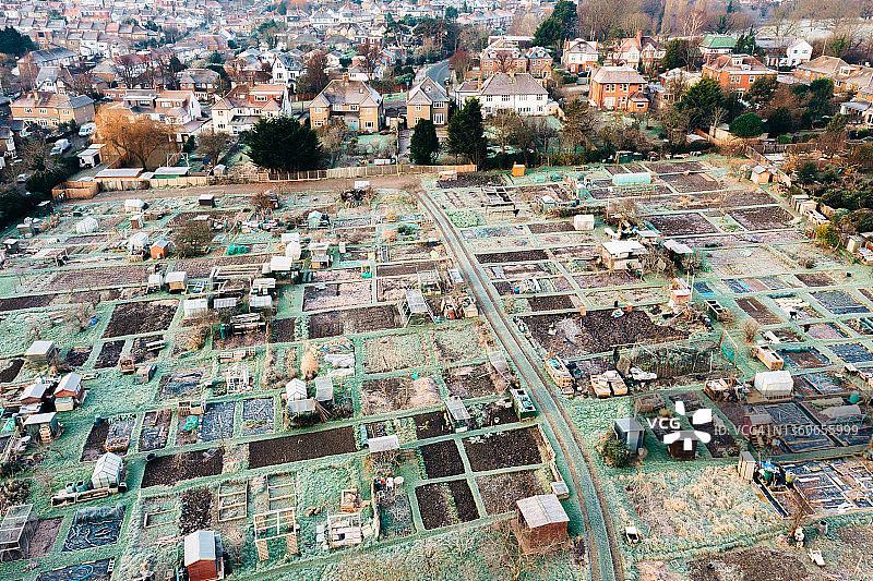 伦敦北部城市农场的冰霜航拍照片图片素材