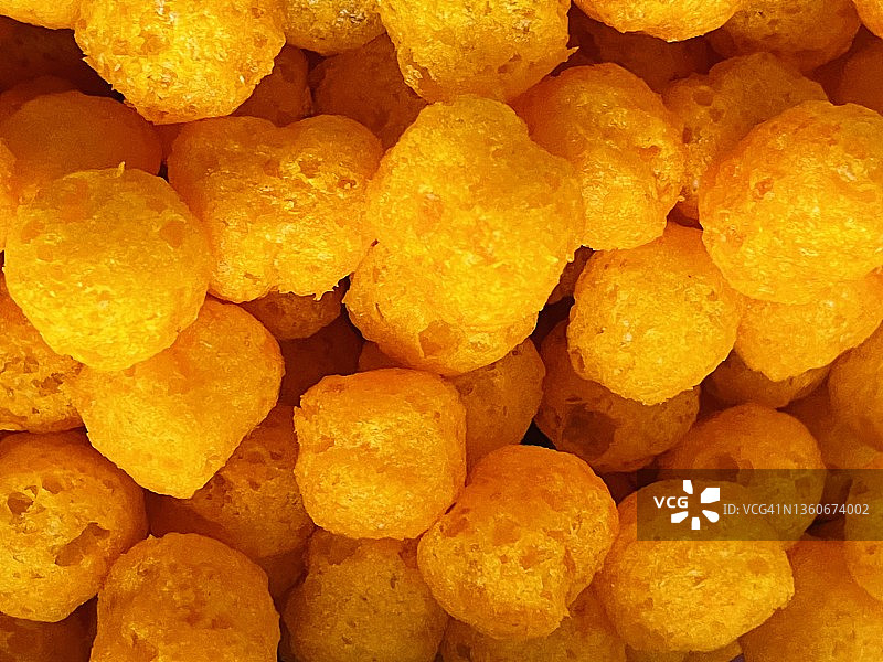 特写镜头下的奶酪泡芙图片素材