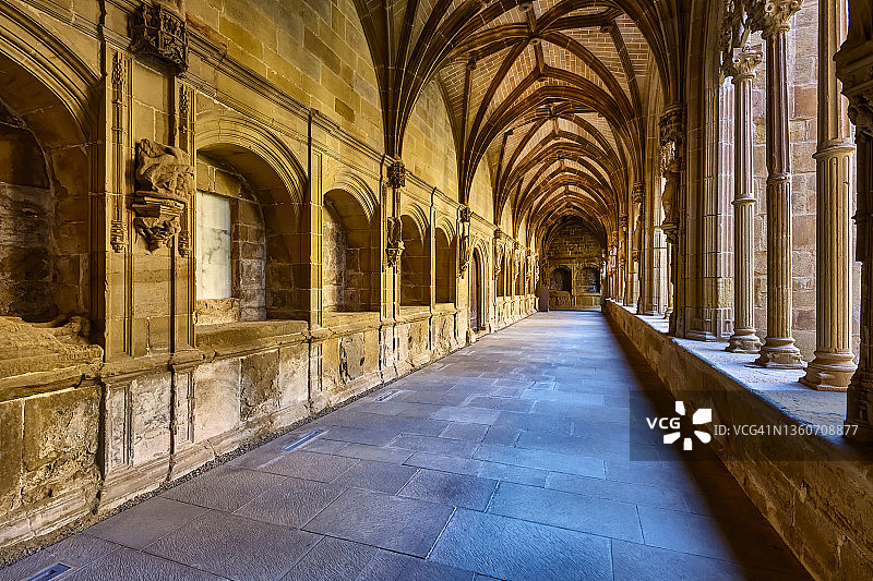 西班牙纳赫拉的圣玛丽亚拉雷亚尔修道院图片素材