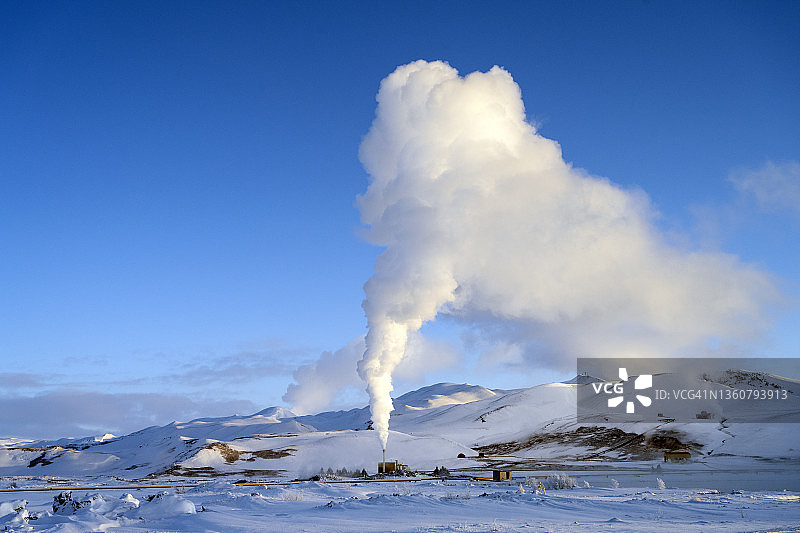 冰岛米湖雷克雅赫利兹发电站的蒸汽图片素材