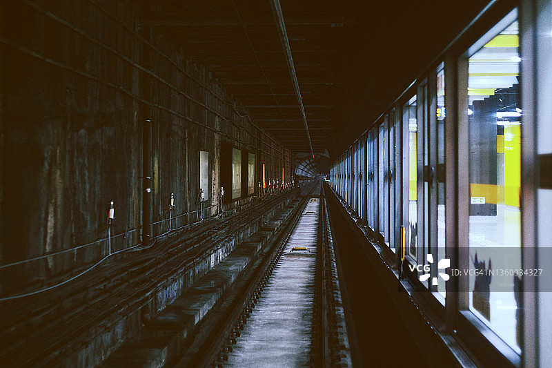 地铁隧道图片素材