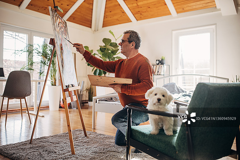 绘画的男人，艺术家图片素材