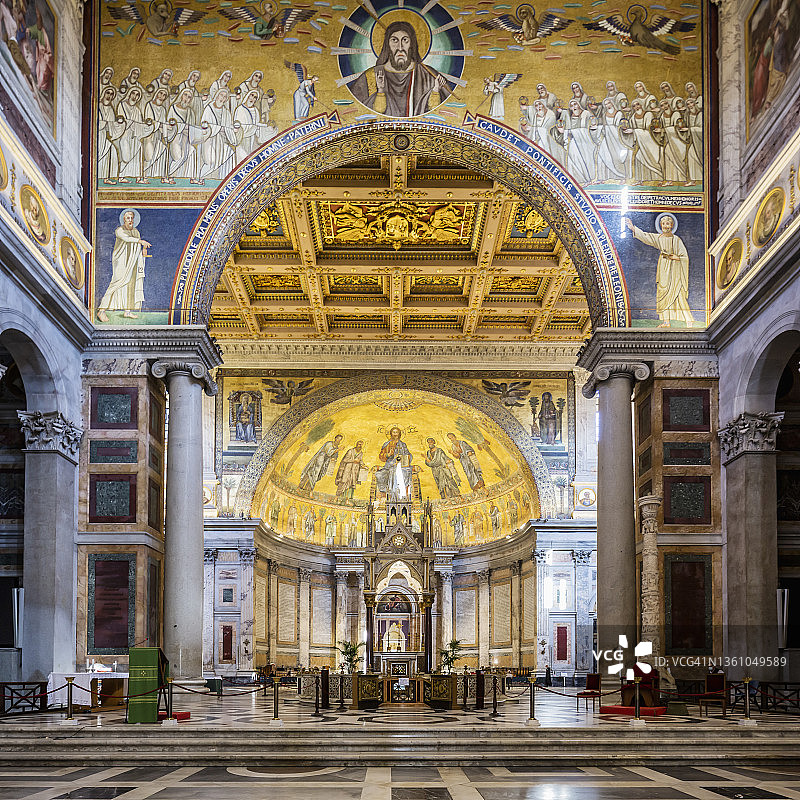 罗马城外圣保禄大殿内部图片素材