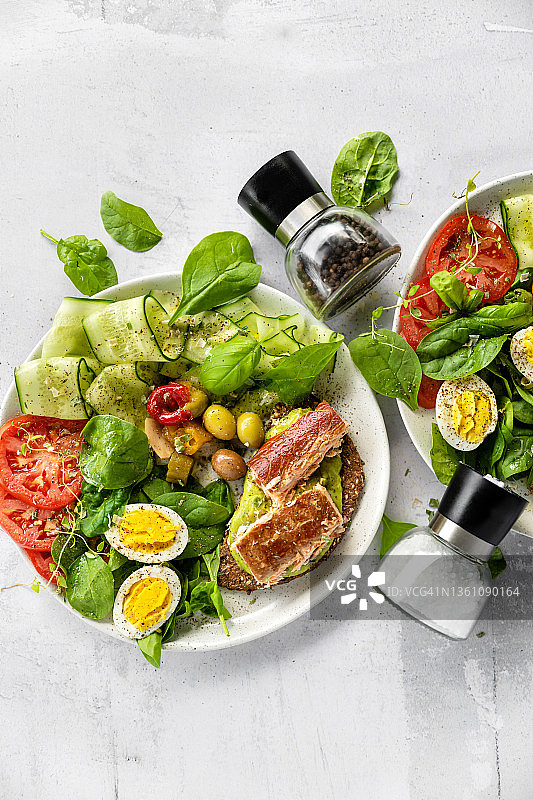 三文鱼沙拉图片素材