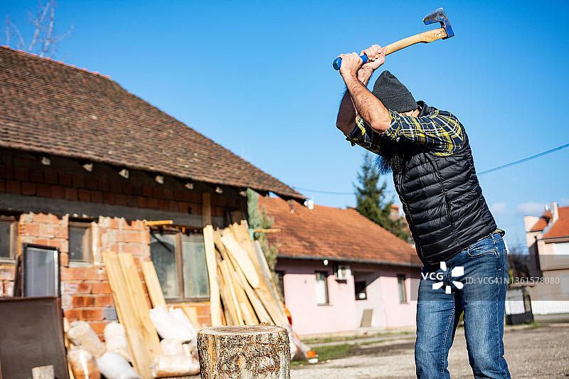 伐木工人图片素材