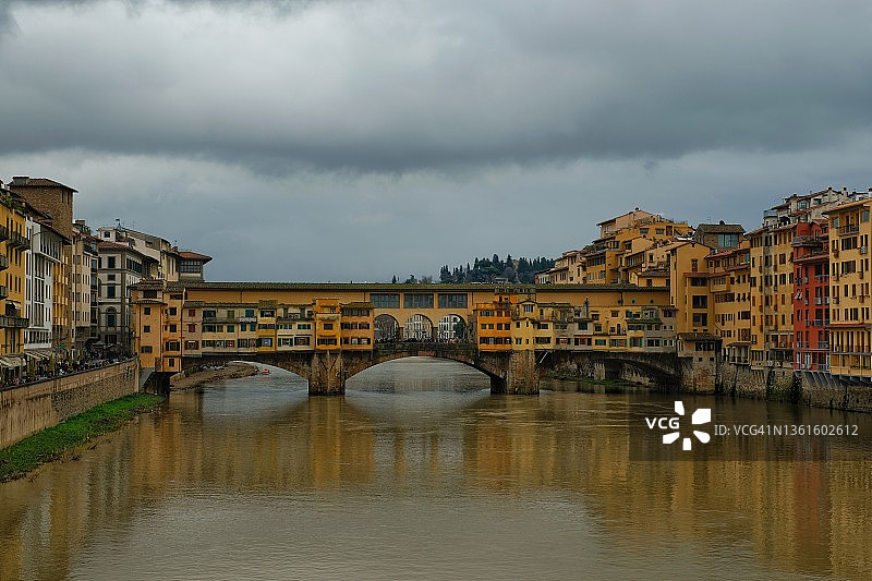 佛罗伦萨的老桥图片素材