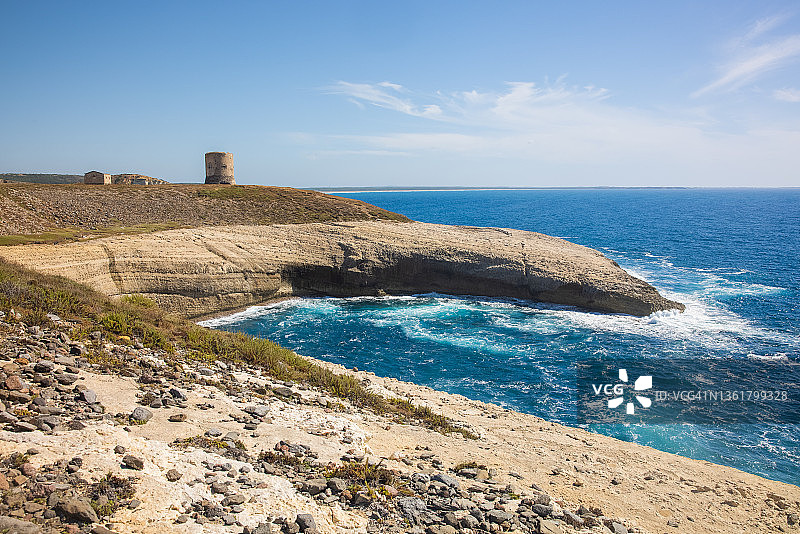 撒丁岛萨尔基图瞭望塔图片素材