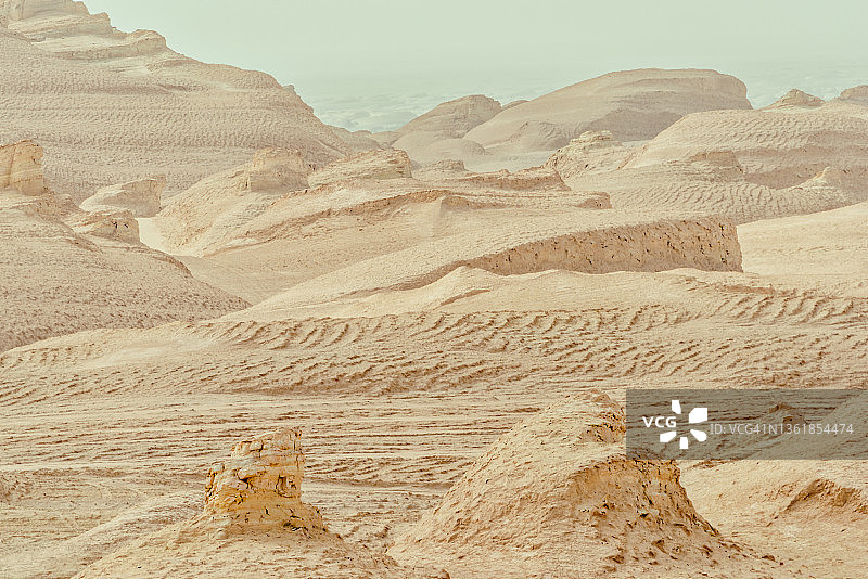 青海的干旱沙漠风光图片素材