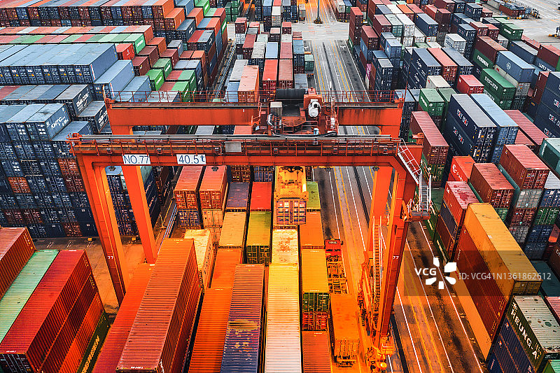 现代化集装箱码头鸟瞰图图片素材