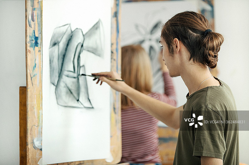 高中美术课图片素材