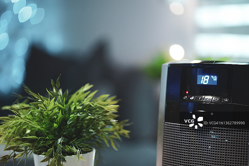 冷暖两用可逆式空调图片素材