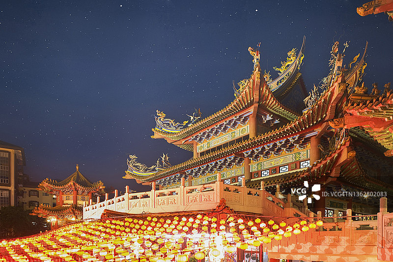 马来西亚吉隆坡天后宫春节灯笼展图片素材