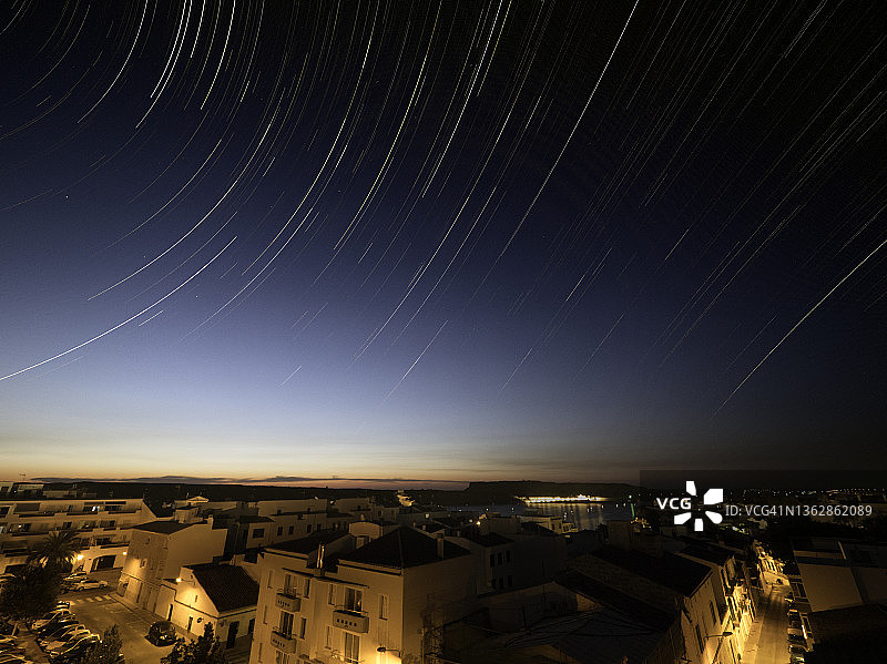 夜空中的星迹图片素材