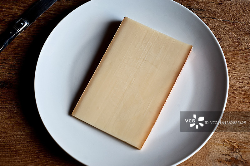 孔泰奶酪切片（法国）图片素材