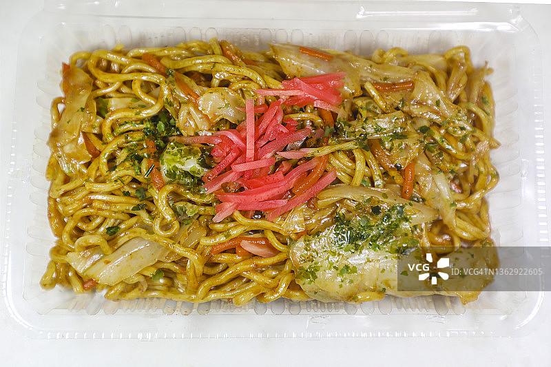 外卖盒装日式炒面图片素材