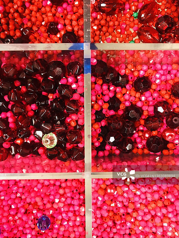 粉色珠子图片素材