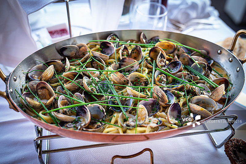 新鲜的清蒸蛤蜊图片素材