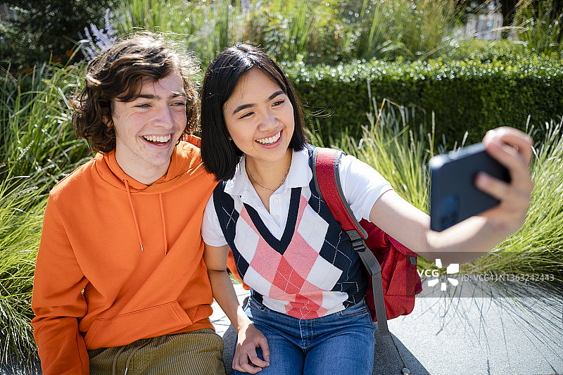 结交新朋友图片素材