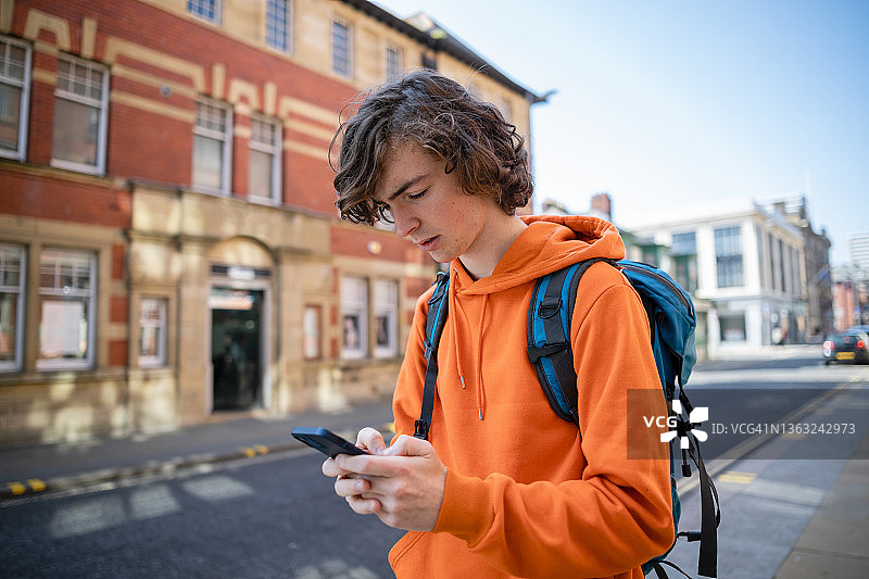 在城市里迷路图片素材
