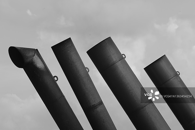 黑白渡轮烟囱图片素材