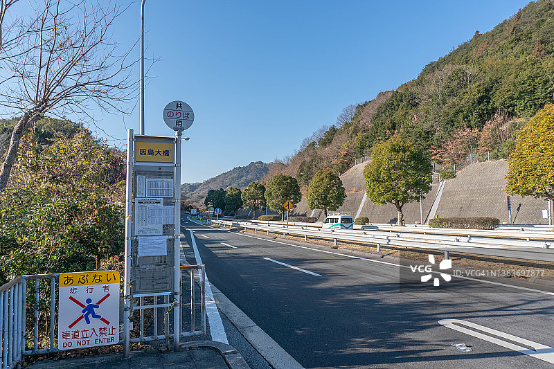日本广岛的高速公路巴士站图片素材