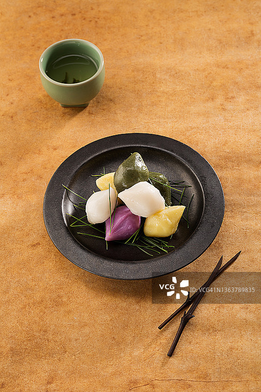 松糕和茶图片素材