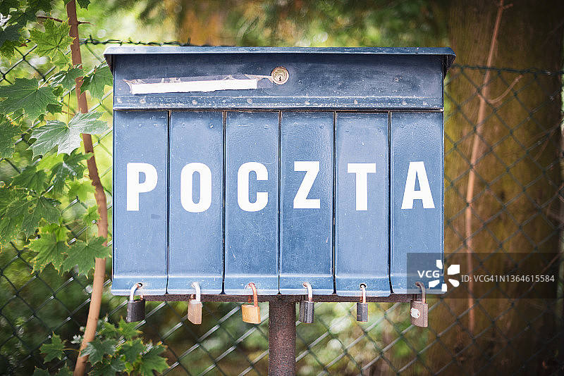 波兰的传统村庄邮箱图片素材