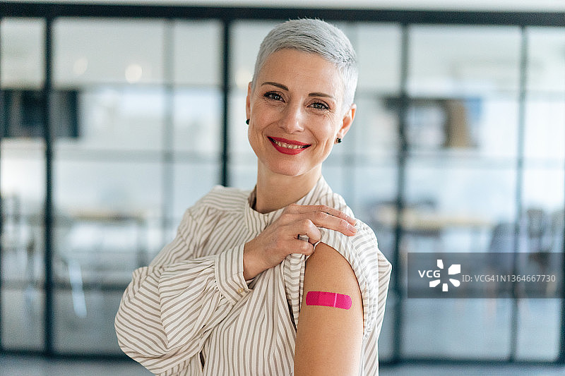 已接种新冠疫苗图片素材