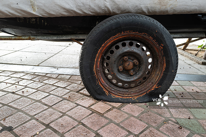 扁平风格汽车轮胎图片素材