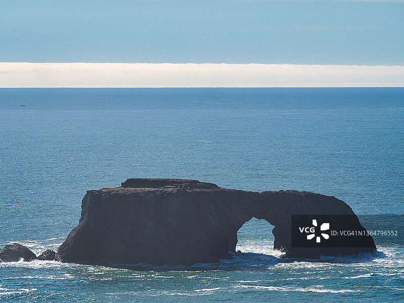 拱形岩石图片素材