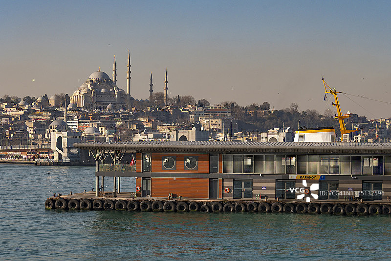 土耳其伊斯坦布尔卡拉科伊码头图片素材