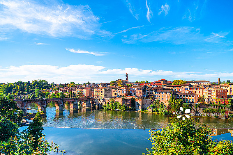 法国阿尔比圣塞西利亚大教堂的景色图片素材