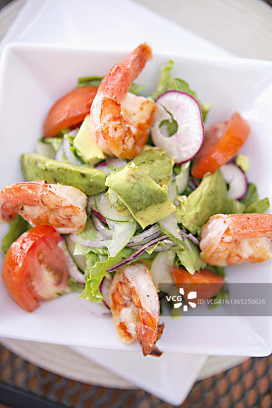 鲜虾沙拉图片素材