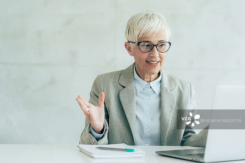 视频通话图片素材