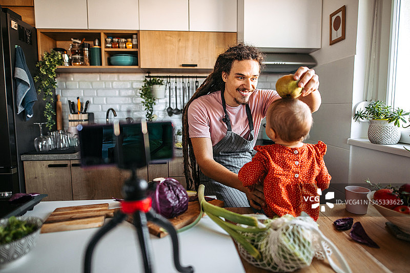一起烹饪图片素材