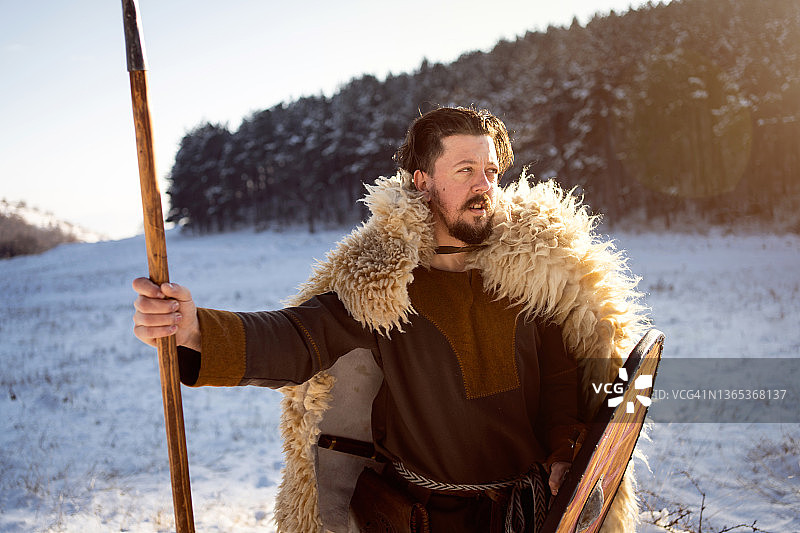 自信的中年 medieval 武士图片素材