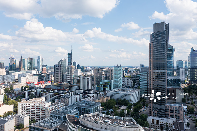 华沙 - 从沃拉一侧看到的市中心图片素材