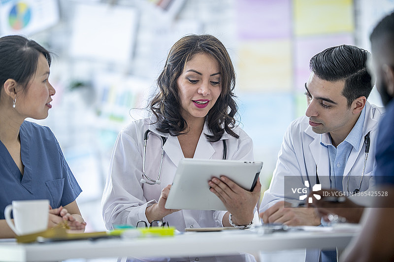 医疗小组会议图片素材