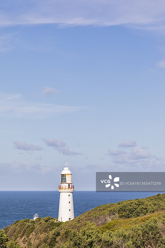 澳大利亚维多利亚州奥特威角奥特威角灯塔天空景色，位于大奥特威国家公园图片素材