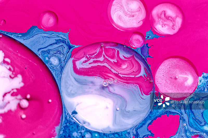 抽象液体宏观油墨气泡粉红品红蓝色背景图片素材