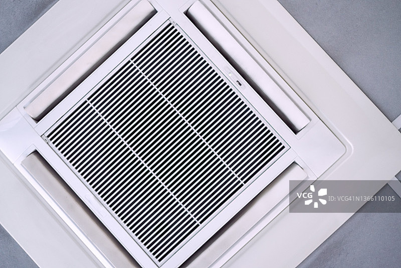 冷热两用可逆式天花板空调图片素材