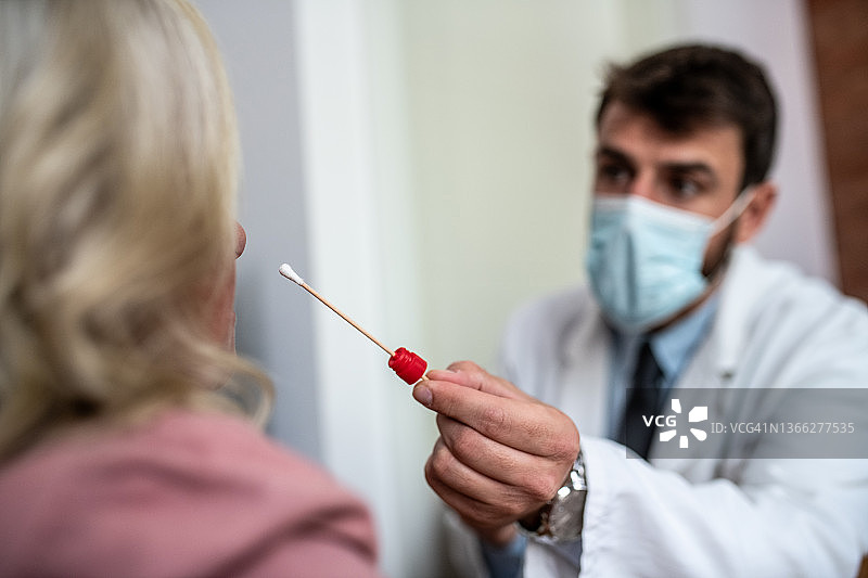 新冠病毒PCR检测图片素材