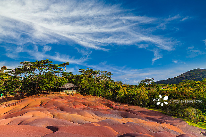 毛里求斯岛上的夏玛瑞尔七色土图片素材
