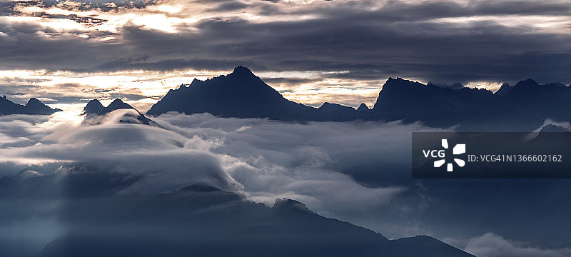 四川甘孜自然风光图片素材