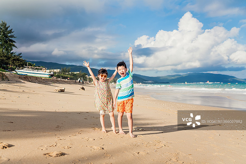 开启欢乐的一天图片素材