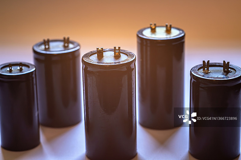 电解电容器图片素材