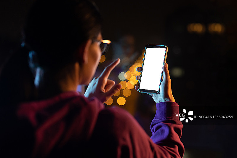 女人在打电话图片素材